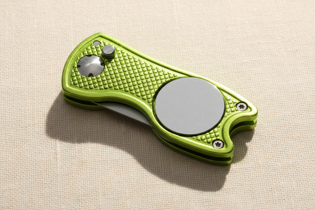 Precision Divot Tool